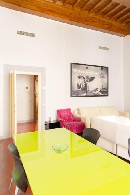 Elegant Apartment Near Piazza Della Signoria Florencja Zewnętrze zdjęcie