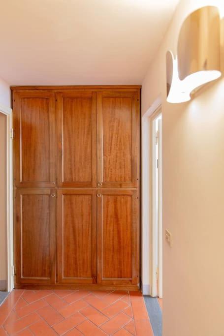 Elegant Apartment Near Piazza Della Signoria Florencja Zewnętrze zdjęcie